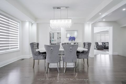 Photo 8 at 227 Northglen Boulevard, Bowmanville, Clarington