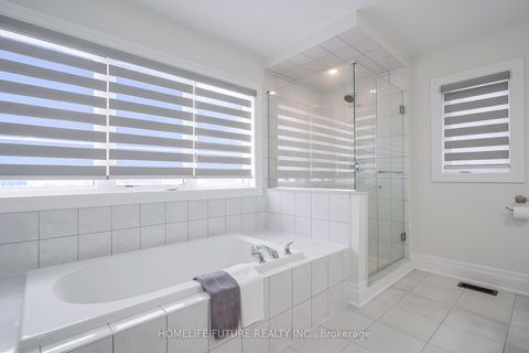 Photo 21 at 227 Northglen Boulevard, Bowmanville, Clarington