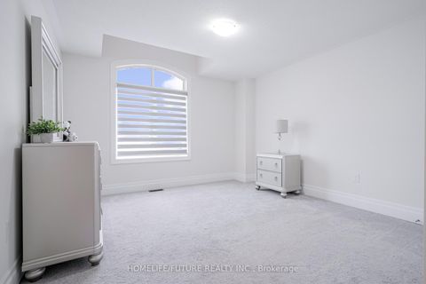 Photo 22 at 227 Northglen Boulevard, Bowmanville, Clarington