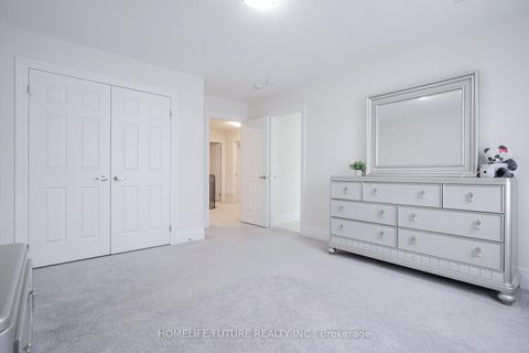 Photo 23 at 227 Northglen Boulevard, Bowmanville, Clarington