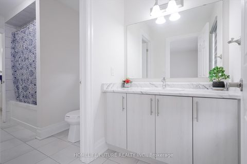 Photo 28 at 227 Northglen Boulevard, Bowmanville, Clarington