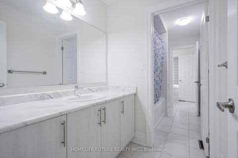 Photo 31 at 227 Northglen Boulevard, Bowmanville, Clarington