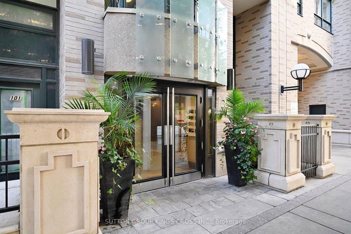 Photo 2 at 1112 - 35 Hayden Street S, Yonge Corridor, Toronto