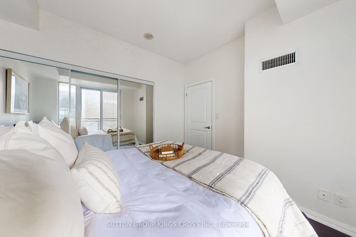 Photo 18 at 1112 - 35 Hayden Street S, Yonge Corridor, Toronto