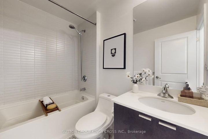 Photo 20 at 1112 - 35 Hayden Street S, Yonge Corridor, Toronto