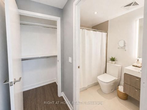 Photo 8 at 1412 - 1 Yorkville Avenue, Annex, Toronto