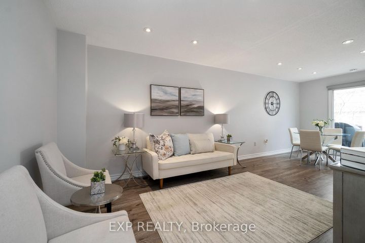 Photo 2 at 760 Ashprior Avenue, Hurontario, Mississauga