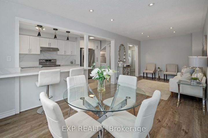 Photo 7 at 760 Ashprior Avenue, Hurontario, Mississauga