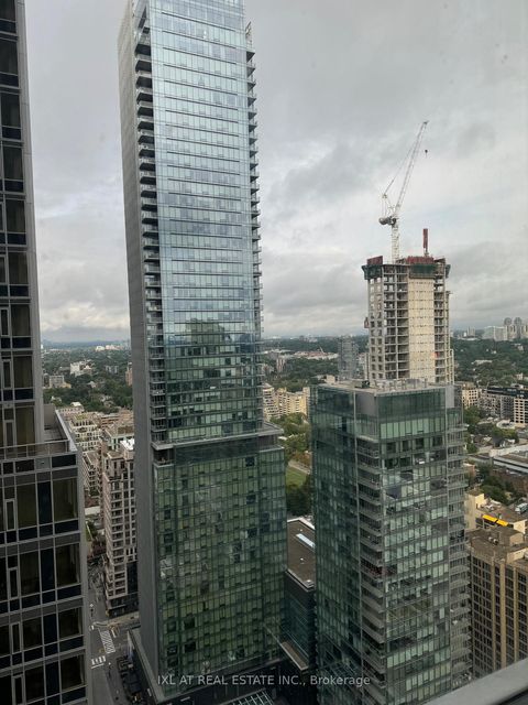 Photo 3 at 3405 - 1 Yorkville Avenue, Annex, Toronto