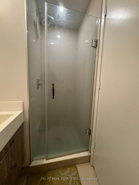 Photo 10 at 3405 - 1 Yorkville Avenue, Annex, Toronto