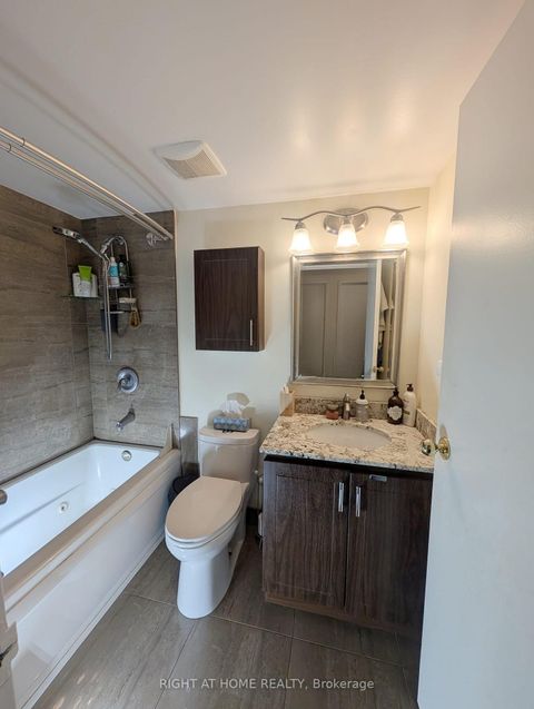 Photo 8 at 607 - 80 Quebec Avenue, High Park North, Toronto