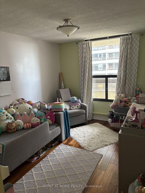 Photo 10 at 607 - 80 Quebec Avenue, High Park North, Toronto