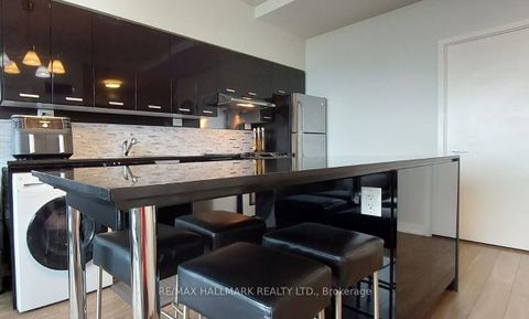 Photo 5 at Ph06 - 15 Singer Court, Bayview Village, Toronto