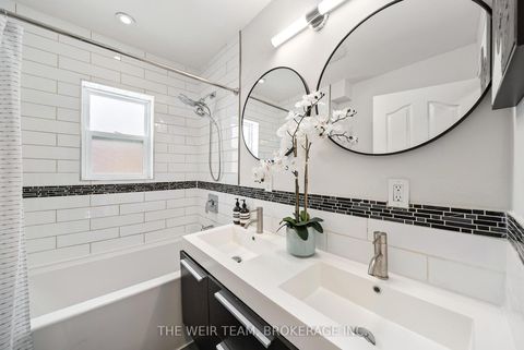 Photo 16 at 793 Woodbine Avenue, Danforth, Toronto