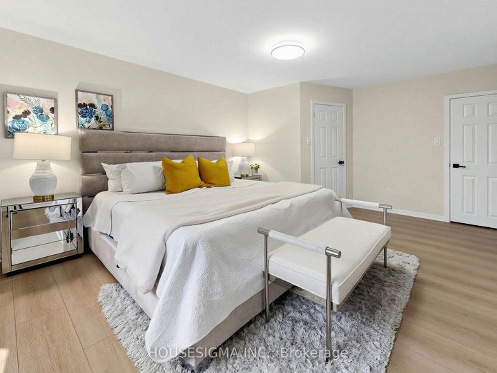 Photo 11 at 423 Connaught Avenue, Newtonbrook West, Toronto