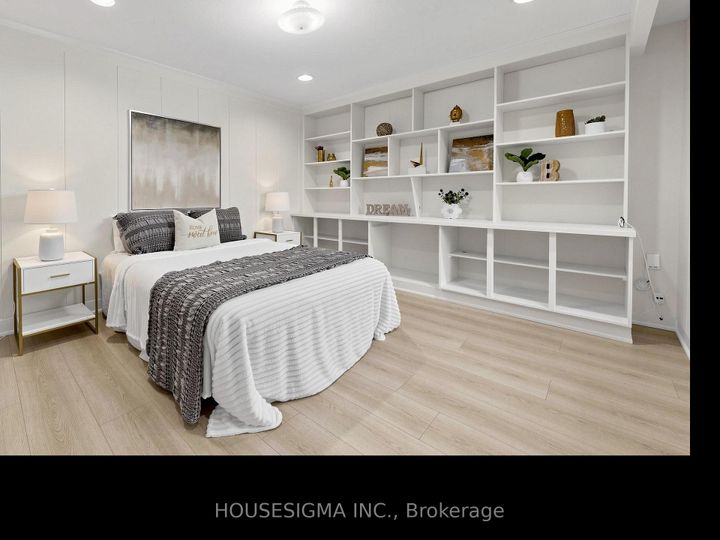 Photo 23 at 423 Connaught Avenue, Newtonbrook West, Toronto