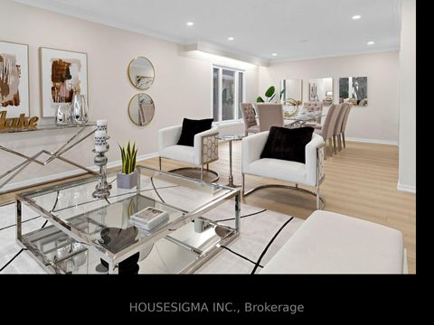 Photo 1 at 423 Connaught Avenue, Newtonbrook West, Toronto