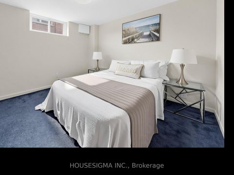 Photo 30 at 423 Connaught Avenue, Newtonbrook West, Toronto