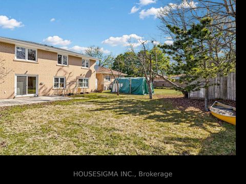 Photo 33 at 423 Connaught Avenue, Newtonbrook West, Toronto