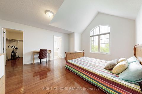 Photo 14 at 41 - 280 Paradelle Drive, Oak Ridges Lake Wilcox, Richmond Hill