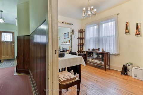 Photo 11 at 60 Beach View Crescent, Danforth, Toronto