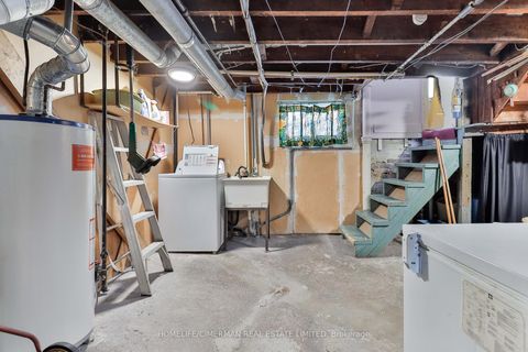 Photo 33 at 60 Beach View Crescent, Danforth, Toronto