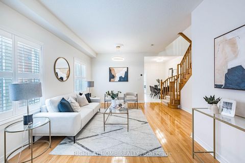 Photo 4 at 47 Kimono Crescent, Rouge Woods, Richmond Hill