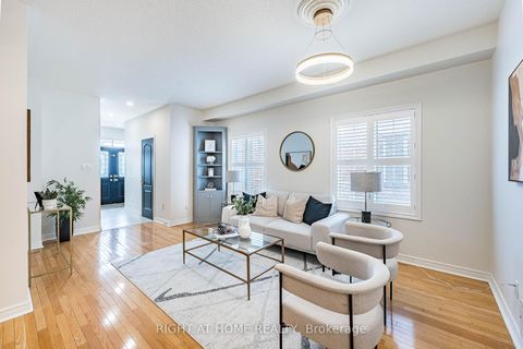 Photo 6 at 47 Kimono Crescent, Rouge Woods, Richmond Hill