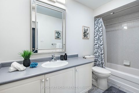 Photo 36 at 47 Kimono Crescent, Rouge Woods, Richmond Hill