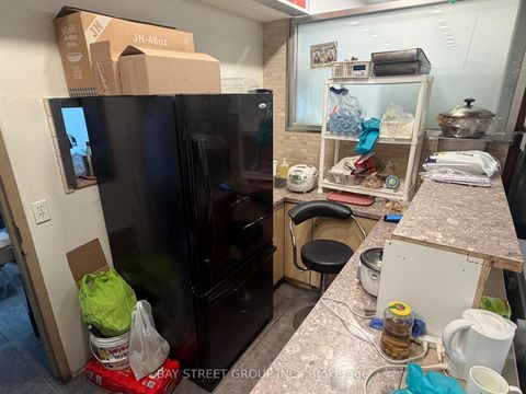 Photo 2 at 2FC6 - 4675 Steeles Avenue E, Milliken, Toronto