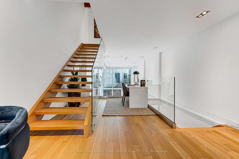 Photo 8 at 840 Richmond Street W, Bellwoods, Toronto