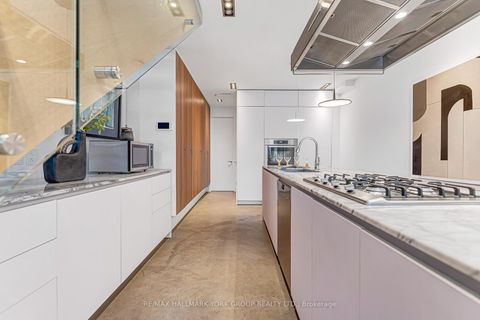 Photo 21 at 840 Richmond Street W, Bellwoods, Toronto