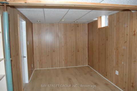 Photo 14 at 1122 Central Park Boulevard N, Centennial, Oshawa