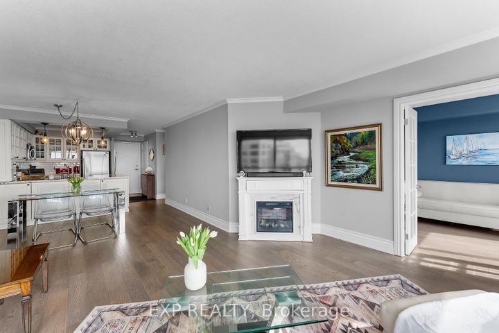 Photo 15 at 918 - 2261 Lake Shore Boulevard W, Mimico, Toronto