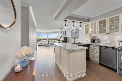 Photo 5 at 918 - 2261 Lake Shore Boulevard W, Mimico, Toronto