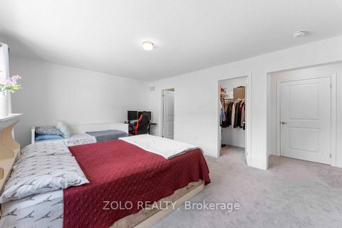 Photo 16 at 23 Kingsbury Trail, Rural Barrie Southeast, Barrie