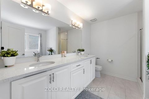 Photo 19 at 23 Kingsbury Trail, Rural Barrie Southeast, Barrie