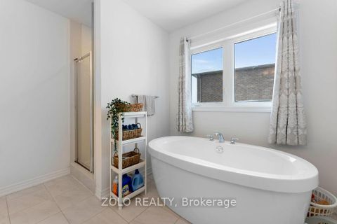 Photo 20 at 23 Kingsbury Trail, Rural Barrie Southeast, Barrie