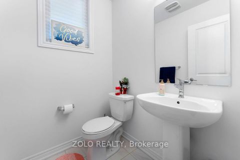 Photo 27 at 23 Kingsbury Trail, Rural Barrie Southeast, Barrie