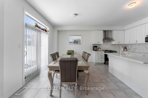 Photo 28 at 23 Kingsbury Trail, Rural Barrie Southeast, Barrie