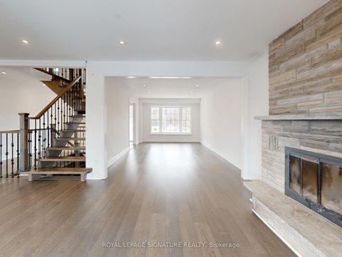 Photo 8 at 98 Golf Links Drive, Aurora Highlands, Aurora