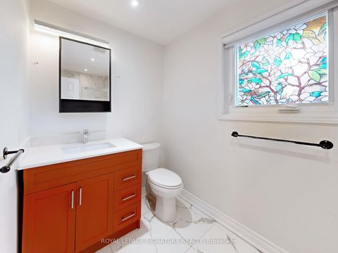 Photo 18 at 98 Golf Links Drive, Aurora Highlands, Aurora