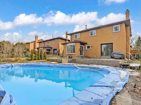 Photo 34 at 98 Golf Links Drive, Aurora Highlands, Aurora