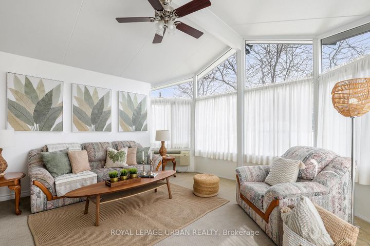 Photo 13 at 1505 Garland Crescent, Amberlea, Pickering