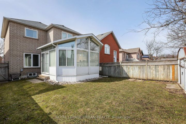 Photo 23 at 1505 Garland Crescent, Amberlea, Pickering