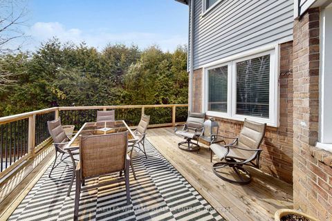 Photo 15 at 15 Beatty Crescent, Aurora Highlands, Aurora