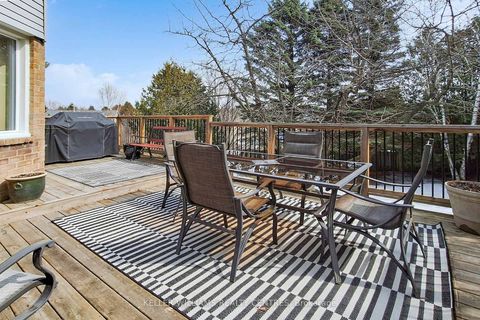 Photo 16 at 15 Beatty Crescent, Aurora Highlands, Aurora