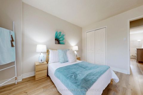 Photo 26 at 15 Beatty Crescent, Aurora Highlands, Aurora