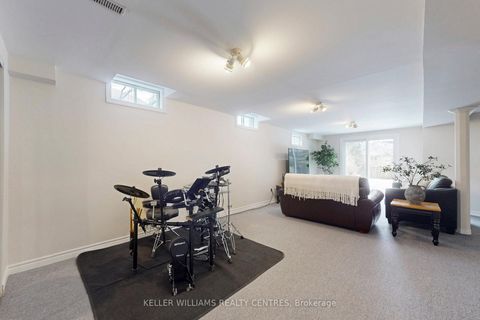 Photo 29 at 15 Beatty Crescent, Aurora Highlands, Aurora