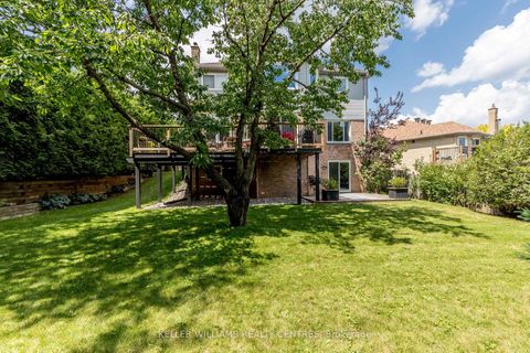 Photo 38 at 15 Beatty Crescent, Aurora Highlands, Aurora